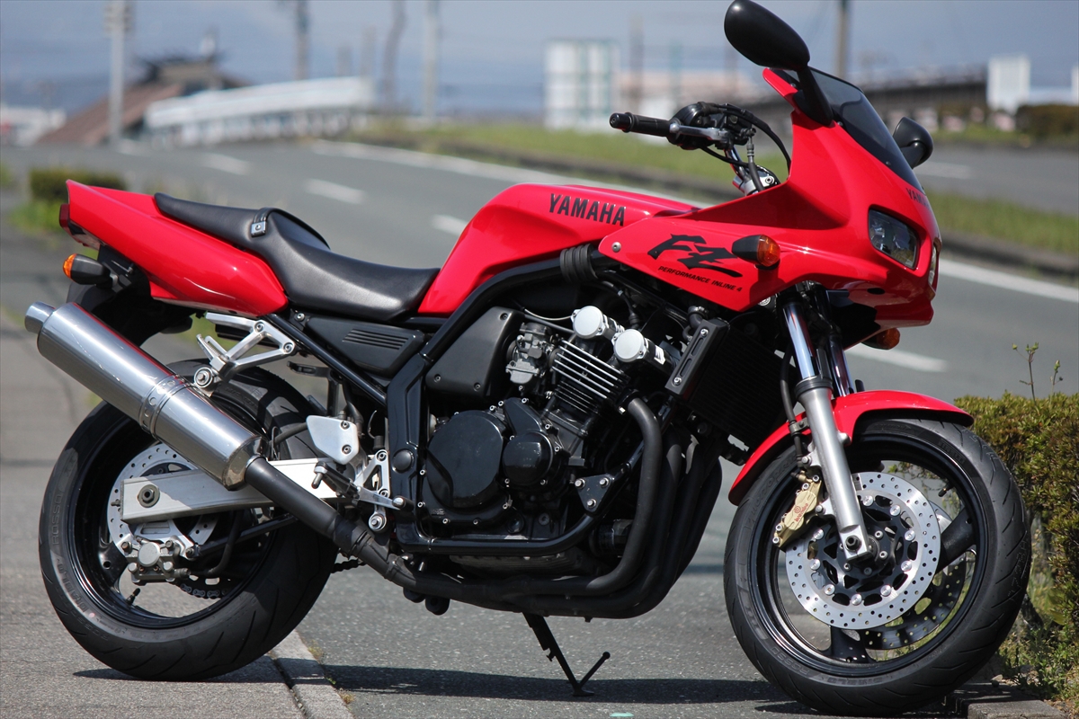 FZ400 4YR